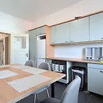 Apartament Komfortable Zentrum Perfekt Fuer Beruf & Handwerk Neumünster