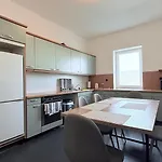 Komfortable Zentrum Perfekt Fuer Beruf & Handwerk Neumünster