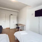Komfortable Zentrum Perfekt Fuer Beruf & Handwerk Apartament *