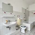 Komfortable Zentrum Perfekt Fuer Beruf & Handwerk