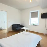 Komfortable Zentrum Perfekt Fuer Beruf & Handwerk *