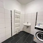 Apartament Komfortable Zentrum Perfekt Fuer Beruf & Handwerk Neumünster