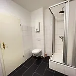Komfortable Zentrum Perfekt Fuer Beruf & Handwerk Apartament Neumünster