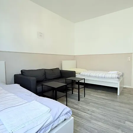 Komfortable Zentrum Perfekt Fuer Beruf & Handwerk