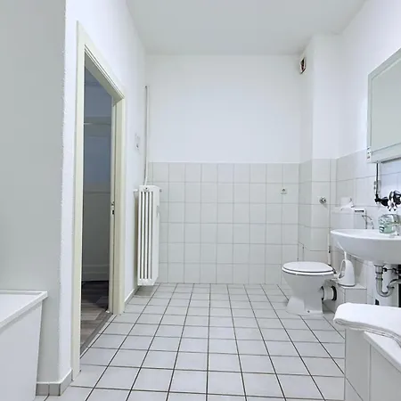 Komfortable Zentrum Perfekt Fuer Beruf & Handwerk *