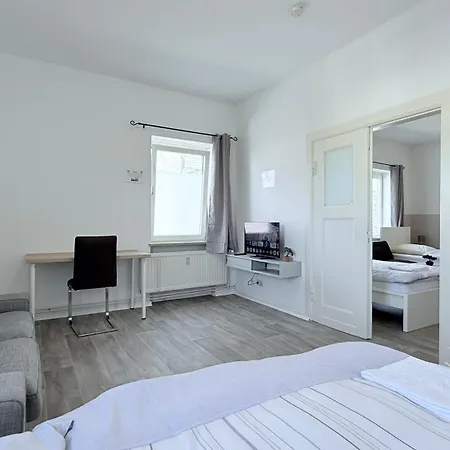 Komfortable Zentrum Perfekt Fuer Beruf & Handwerk