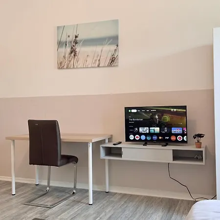 Komfortable Zentrum Perfekt Fuer Beruf & Handwerk Apartmán