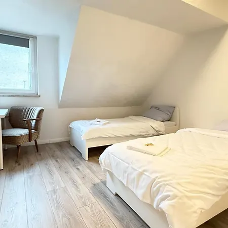Komfortable Zentrum Perfekt Fuer Beruf & Handwerk * Neumuenster