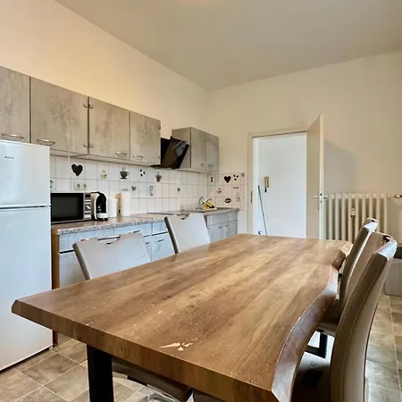 Apartment Komfortable Zentrum Perfekt Fuer Beruf & Handwerk *