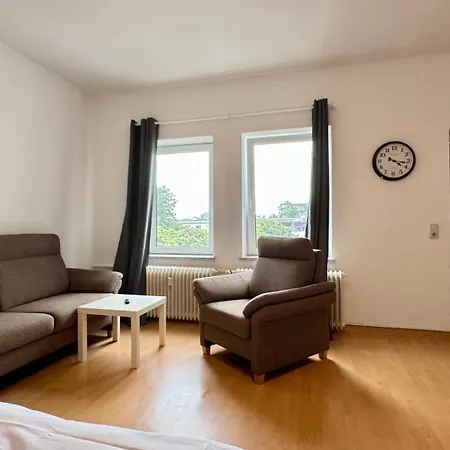Komfortable Zentrum Perfekt Fuer Beruf & Handwerk Neumuenster