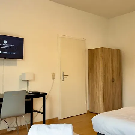 Komfortable Zentrum Perfekt Fuer Beruf & Handwerk Apartment Neumuenster