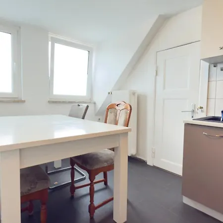 Appartement Komfortable Zentrum Perfekt Fuer Beruf & Handwerk Neumünster