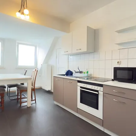 Komfortable Zentrum Perfekt Fuer Beruf & Handwerk Neumünster