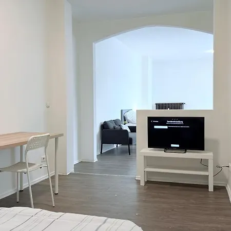 Apartment Komfortable Zentrum Perfekt Fuer Beruf & Handwerk Neumuenster