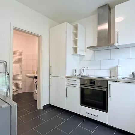 Komfortable Zentrum Perfekt Fuer Beruf & Handwerk Neumuenster