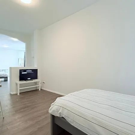 Komfortable Zentrum Perfekt Fuer Beruf & Handwerk Apartment